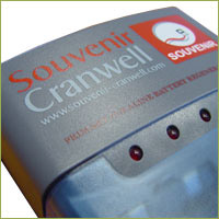 Carica batterie per pile non ricaricabili 4 posti Carica batterie per pile non ricaricabili 4 posti