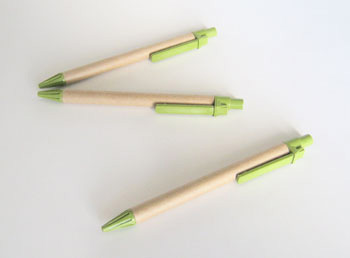 Penne in carta riciclata e bio-plastica di mais, scrittura BLU-10 penne Penne in carta riciclata e bio-plastica di mais, scrittura BLU-10 penne